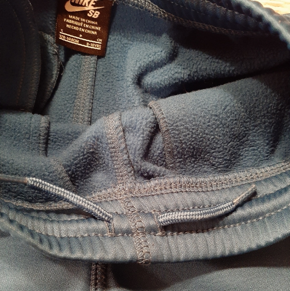 Nike SB Track Pants Size Small (8-10 Years) - Picture 3 of 8